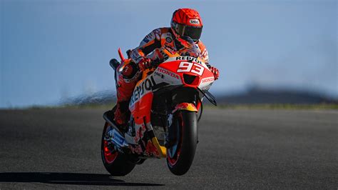 Marc Marquez in azione su una moto da corsa