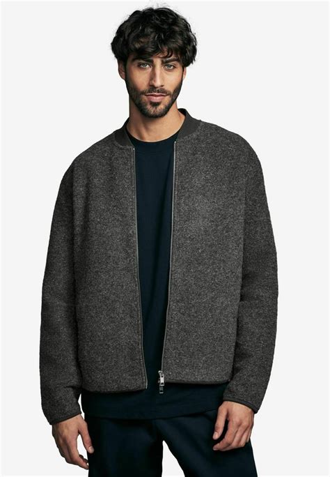 Pacchetto Next spedito da Leeds