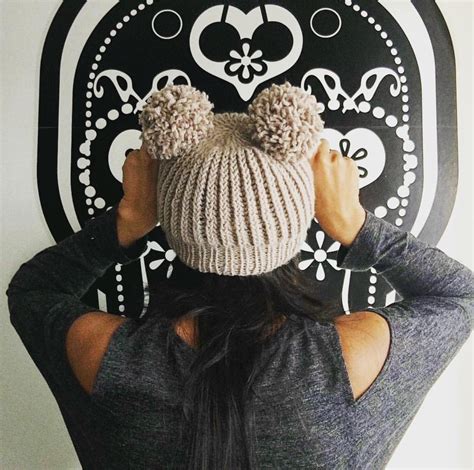 Cappellino Ringelmütze con pompom