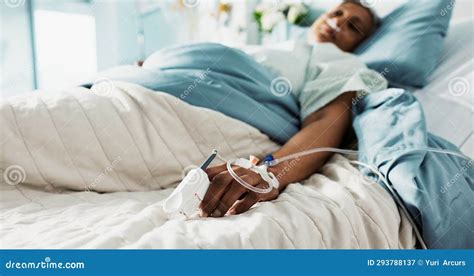 Donna in recupero dopo procedura medica