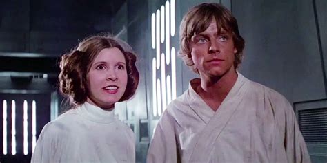 Padmé dà alla luce Luke e Leia