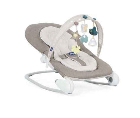 una sdraietta ergonomica per neonati con design ispirato ai personaggi Disney