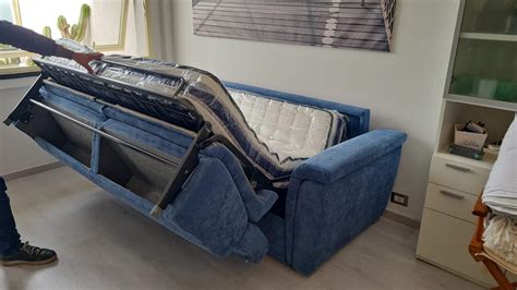 Infografica: Benefici di un divano-letto trasformabile