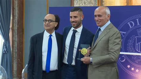 Gennaro Tutino riceve il Sigillo della Città di Cosenza