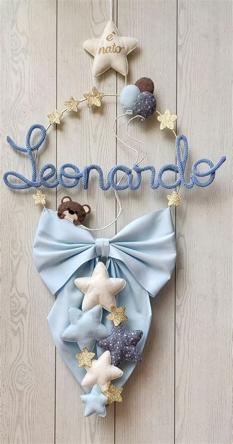 esempio di fiocco nascita utilizzato come decorazione permanente in una cameretta