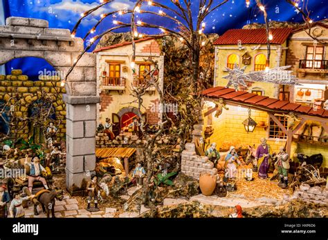 Presepe napoletano tradizionale