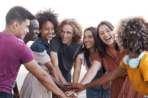 Donne che si confrontano e si supportano reciprocamente
