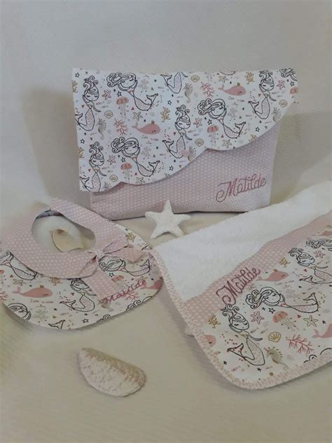 pochette e sacca porta cambio neonato personalizzate e accessoriate per l'ospedale