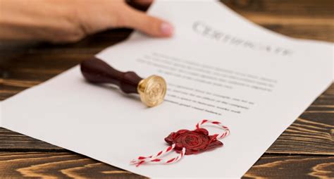 Documento legale con sigillo