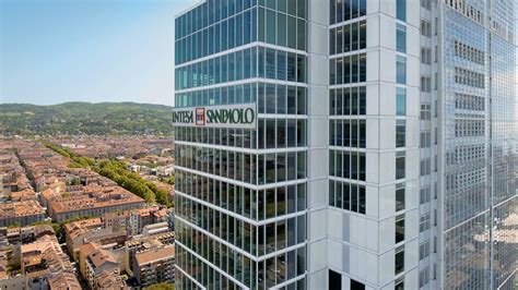 Edificio della sede legale di Prénatal a Milano