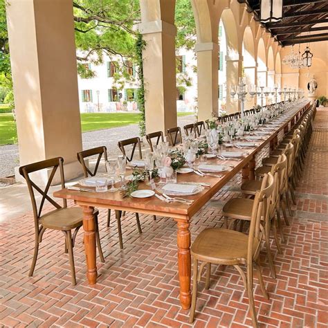 Ampia gamma di prodotti a noleggio per catering ed eventi