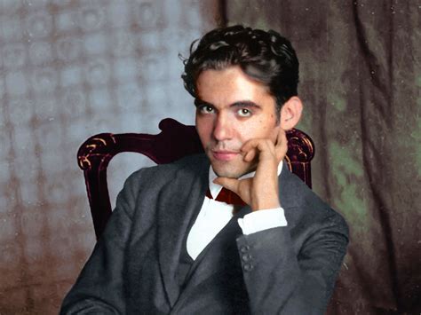 Federico García Lorca che ascolta una ninna nanna popolare