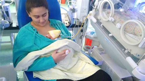 madre canguro neonato prematuro