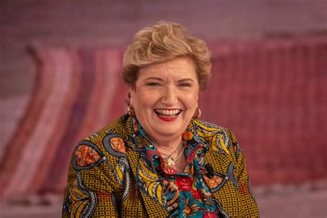Mara Maionchi in una posa professionale e carismatica