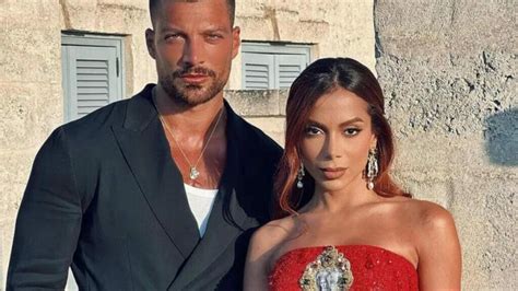 Simone Susinna e Anitta