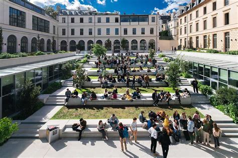 L'edificio di Sciences Po Paris