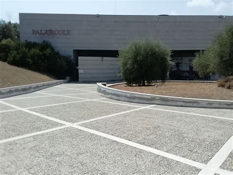 Il palco del Palaercole di Policoro, luogo dell'ultimo concerto di Mango