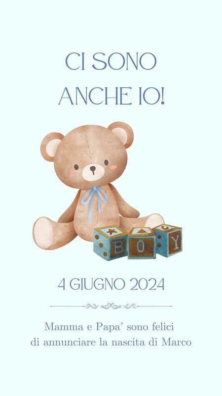 Famiglia con poster fotografico di annuncio nascita