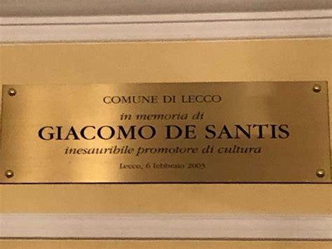 Targa o omaggio alla memoria di Corrado Mantoni