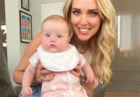 Vittoria Lucia Ferragni con la cuffietta iconica