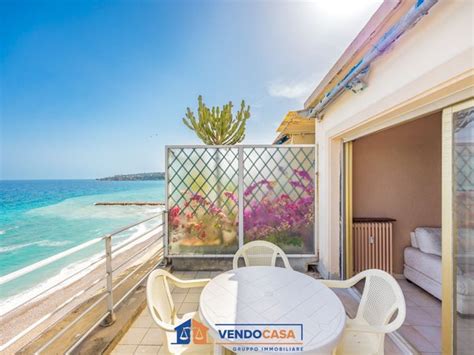 Esterni dell'appartamento Vacanza Azzurra con vista sulla città