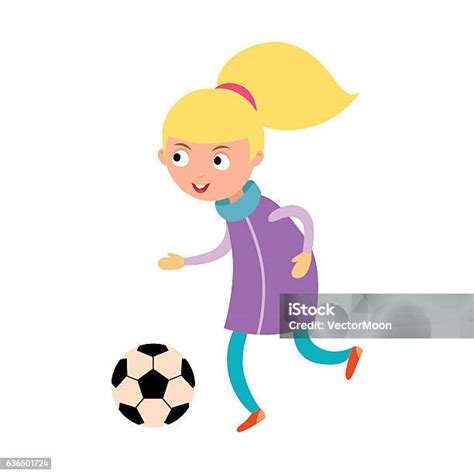 Bambina che gioca felicemente indossando abbigliamento sportivo