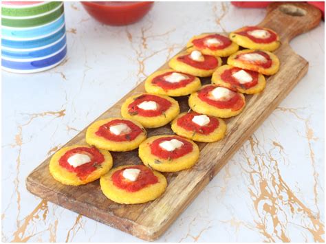 pizzette di polenta decorate a forma di animali