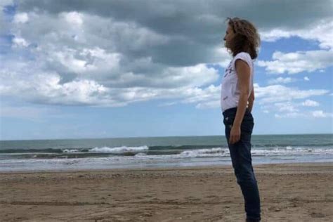 riflessione esistenziale davanti al mare