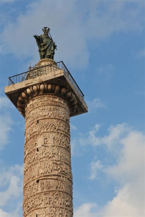 dettaglio stilistico della Colonna Antonina