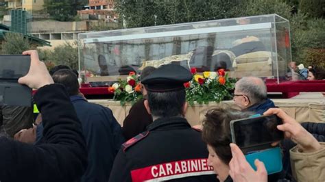 Folla di fedeli a San Giovanni Rotondo