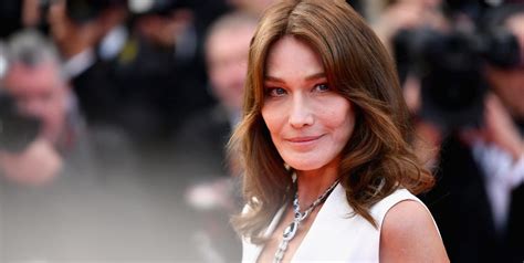 Carla Bruni in una campagna pubblicitaria anni '90