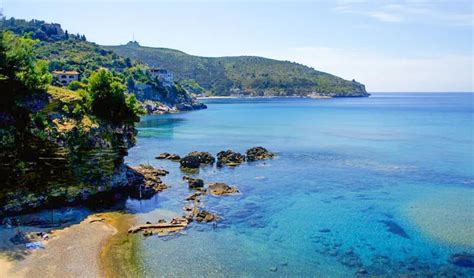 Panorama della costa cilentana con mare cristallino