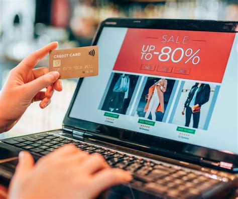 Infografica con consigli per acquisti online sicuri