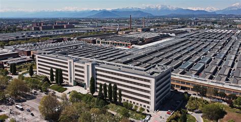 panoramica di uno stabilimento di produzione di banconote