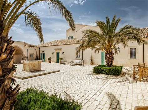Antica masseria siciliana