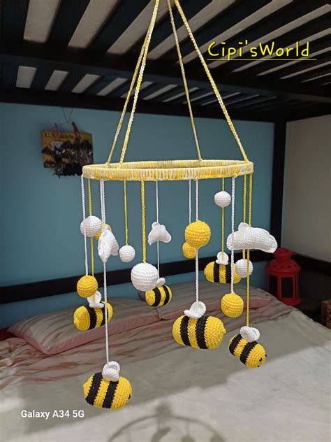 Giostrina per culla con gattini che si muovono