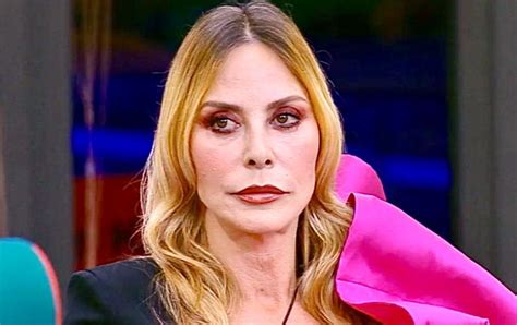 Stefania Orlando durante la sua partecipazione al Grande Fratello Vip