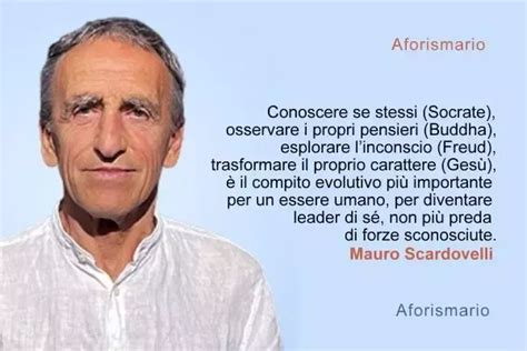Ritratto concettuale di Mauro Scardovelli, simbolo dell'unione tra mente e spirito