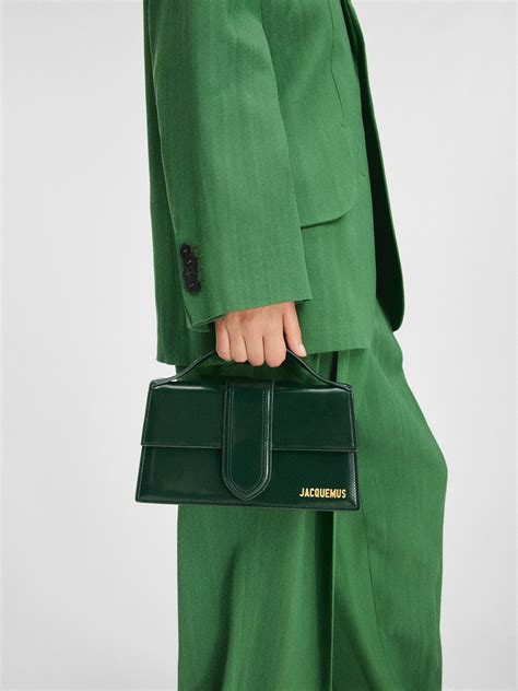 borsa Le Grand Bambino in un contesto lifestyle elegante