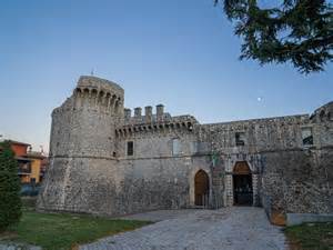 Veduta aerea del Castello Orsini-Colonna ad Avezzano