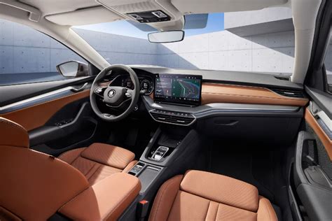 Skoda Octavia in un test di sicurezza dinamico su pista