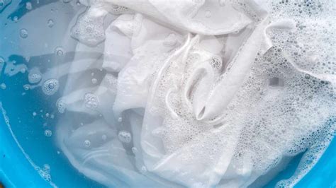 cenere per sbiancare tessuti