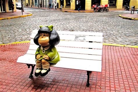 Statua di Mafalda a Buenos Aires