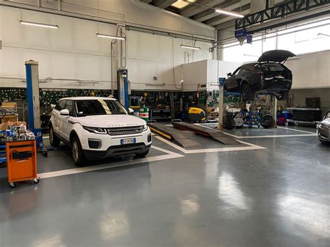 officina specializzata Jaguar Land Rover e interventi di manutenzione