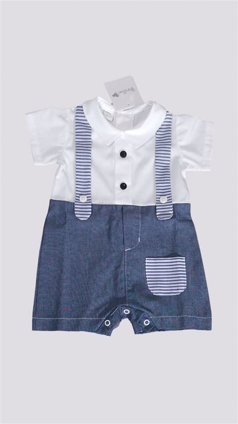 Varie fantasie di pagliaccetti neonato