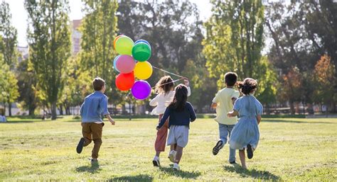 Bambini che giocano al gioco