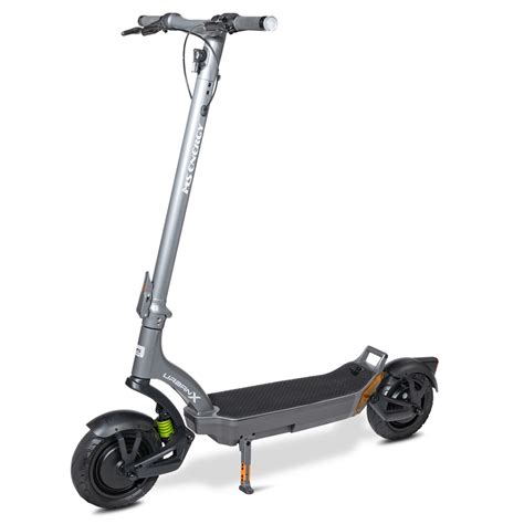 monopattino elettrico moderno in contesto urbano