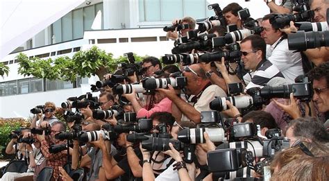 Fotografo professionista al lavoro