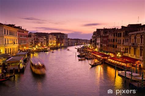Canal Grande a Venezia al tramonto