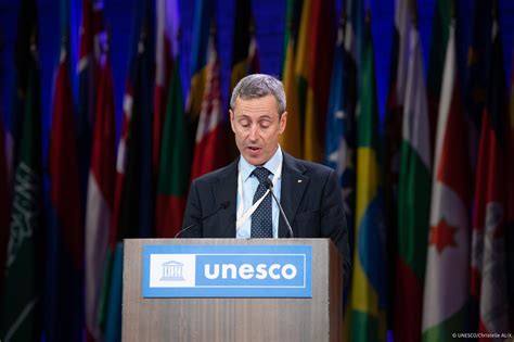 Immagine di una conferenza accademica internazionale